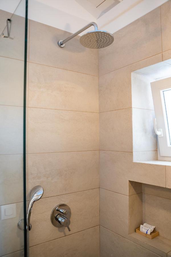 Valandou Guesthouses Kerpe Dış mekan fotoğraf